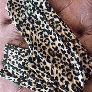 Victoria's Secret Leopard Print Leggings